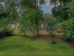 1821 Avon Ave SW in Atlanta, GA - Building Photo - Building Photo
