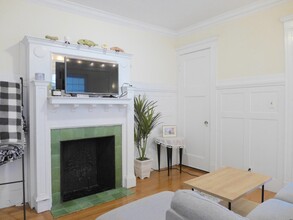12 Keswick St, Unit 19 in Boston, MA - Building Photo - Building Photo