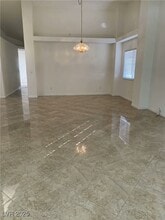 3869 Moongate Cir in Las Vegas, NV - Building Photo - Building Photo