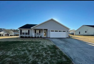 28 Sweetland Ct in Greenville, SC - Building Photo