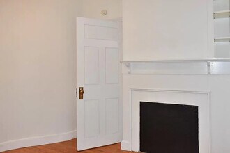 69 Arnold St, Unit 1st Fl. in Providence, RI - Building Photo - Building Photo