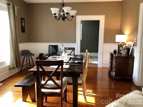 3235 Archdale Dr in Charlotte, NC - Building Photo - Building Photo