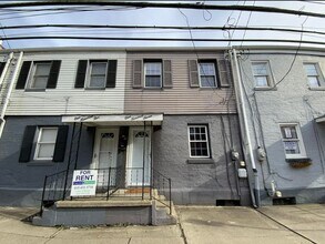 107 S 17th St in Pittsburgh, PA - Building Photo - Building Photo