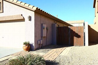 9058 E Halifax St in Mesa, AZ - Building Photo - Building Photo