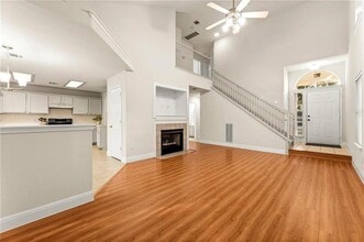 8326 Osborne Dr in Austin, TX - Building Photo - Building Photo
