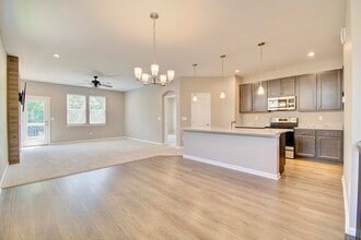2041 Chris Ct in Union, KY - Building Photo - Building Photo