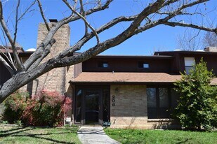 206 Scott St in San Marcos, TX - Building Photo