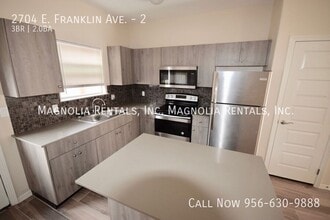 2704 E Franklin Ave, Unit 2 in Alton, TX - Building Photo - Building Photo
