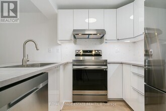 155 Langley Ave in Toronto, ON - Building Photo - Building Photo