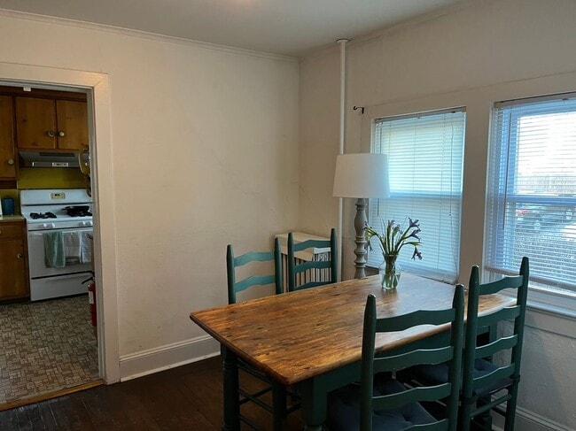 85 Birch Ave in Princeton, NJ - Foto de edificio - Building Photo