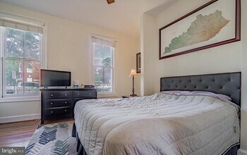 1133 D St NE in Washington, DC - Building Photo - Building Photo
