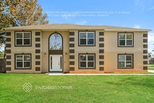 1370 San Carlos Ave in Deltona, FL - Building Photo