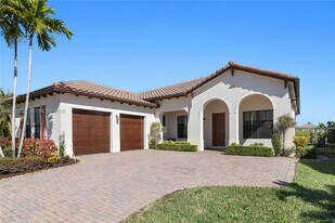 3153 NW 83rd Way in Pembroke Pines, FL - Building Photo