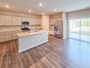 859 Gelderland Dr in Hampton, GA - Building Photo - Building Photo