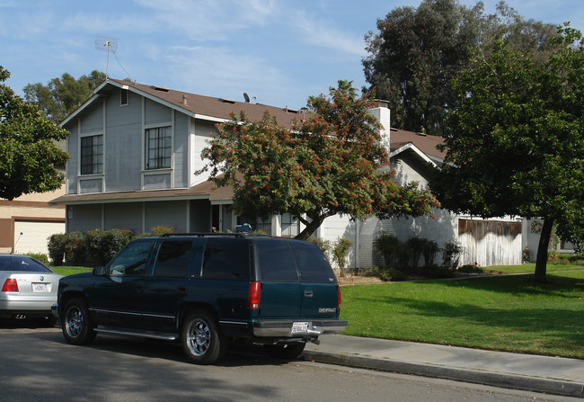 11376 Magnolia Ave in Riverside, CA - Building Photo - Building Photo