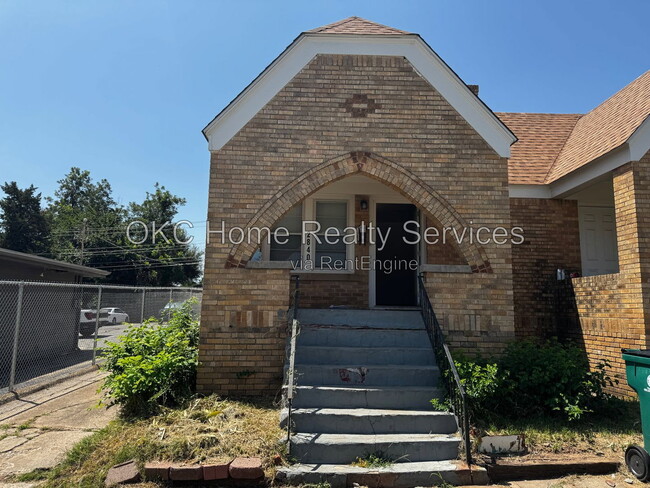 property at 2840 NW 23rd St