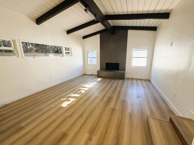 1857 Fanwood Ave in Long Beach, CA - Building Photo - Building Photo