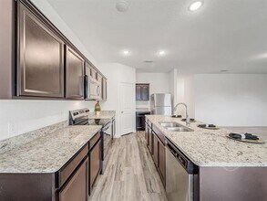 813 Cherry Blossom St in Anna, TX - Building Photo - Building Photo