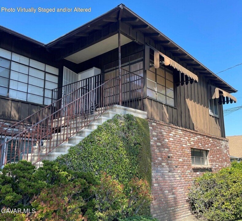 5 E Forest Ave in Arcadia, CA - Foto de edificio