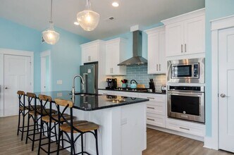 1211 Fort Fisher Blvd N in Kure Beach, NC - Building Photo - Building Photo