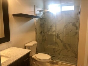 16748 Broadmoor Way in Fontana, CA - Building Photo - Building Photo