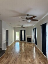 2061 Laurel Oak Ct in Mobile, AL - Building Photo - Building Photo