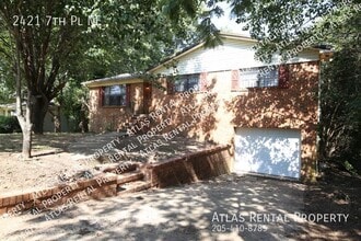 2421 7th Pl NE in Center Point, AL - Building Photo - Building Photo