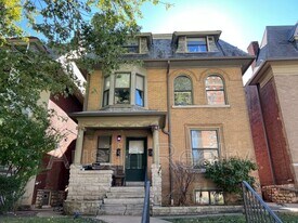 4390 McPherson Ave in St. Louis, MO - Building Photo