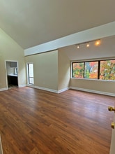 233 Township Line Rd in Elkins Park, PA - Building Photo - Building Photo