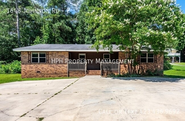 property at 1648 Johnson Rd