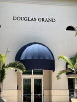 50 Menores Ave, Unit 505 in Coral Gables, FL - Building Photo