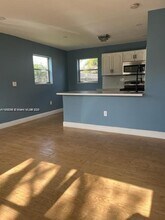 1531 N 70th Terrace in Hollywood, FL - Building Photo - Building Photo
