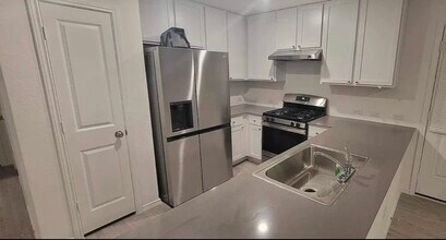 5831 Coahulia Rdg in Seguin, TX - Building Photo - Building Photo