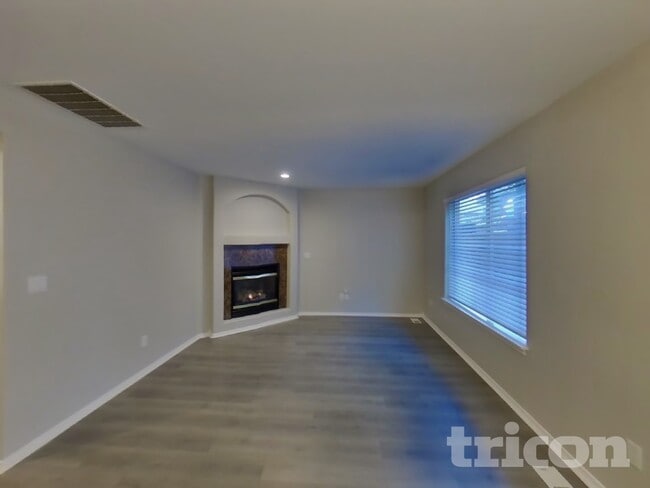 14203 SE 282nd St in Kent, WA - Building Photo - Building Photo