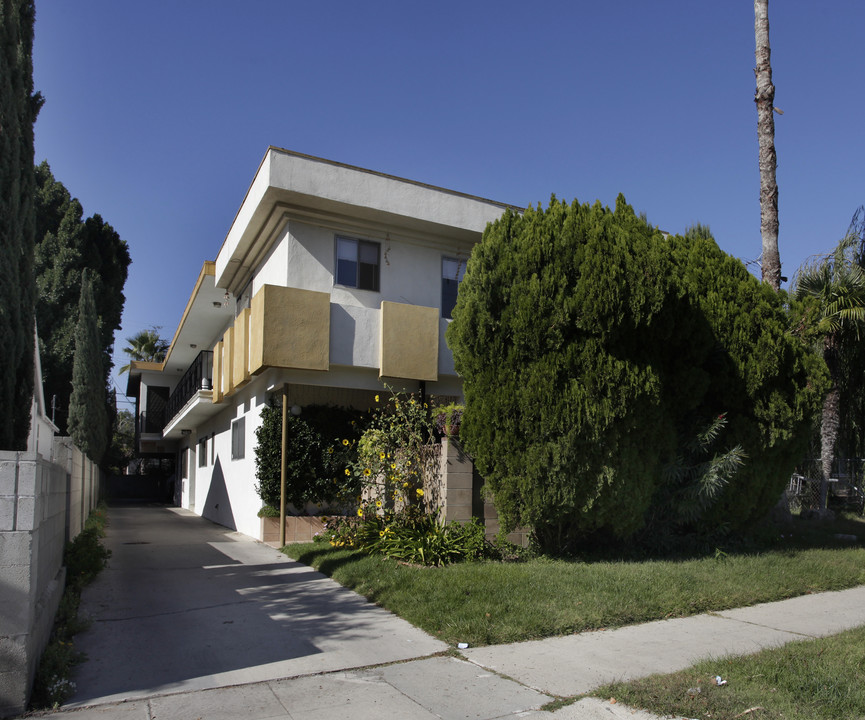 6645 Farmdale Ave in North Hollywood, CA - Building Photo