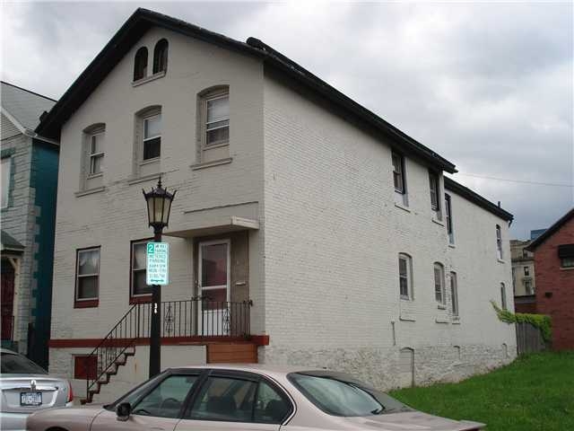 32 Tracy St in Buffalo, NY - Building Photo