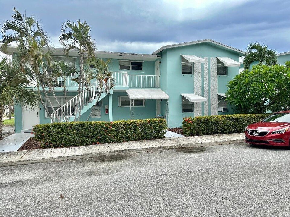 301 N L St in Lake Worth, FL - Foto de edificio