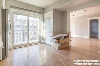 190 Kelton St, Unit 3 in Boston, MA - Foto de edificio - Building Photo