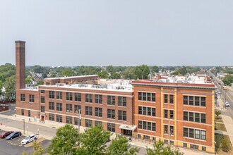 Riverside Apartments in Buffalo, NY - Building Photo - Building Photo