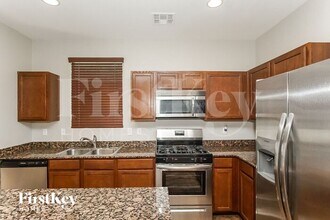 7371 Cobbhan Dr in Las Vegas, NV - Building Photo - Building Photo