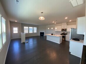 11122 Westbranch Pkwy in Davidson, NC - Building Photo - Building Photo