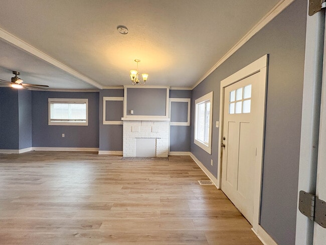 property at 3407 Graceland Ave