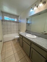 18969 Rd 25 1/2 in Madera, CA - Building Photo - Building Photo