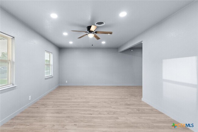 805 S 32nd St in Temple, TX - Building Photo - Building Photo