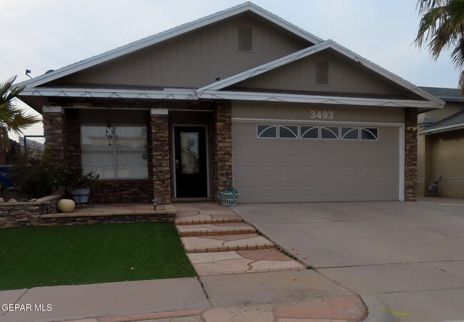 3493 Yellow Rose St in El Paso, TX - Building Photo - Building Photo