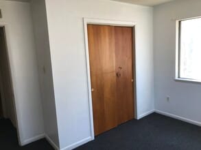 1140 S Elizabeth St, Unit 2 in Columbia, MO - Foto de edificio - Building Photo