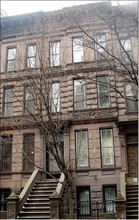 262 W 71st St in New York, NY - Building Photo - Building Photo