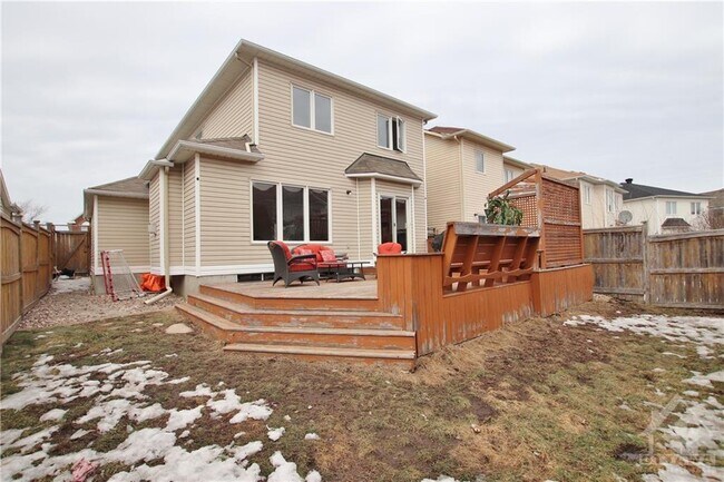 121 Ocala St in Ottawa, ON - Building Photo - Building Photo