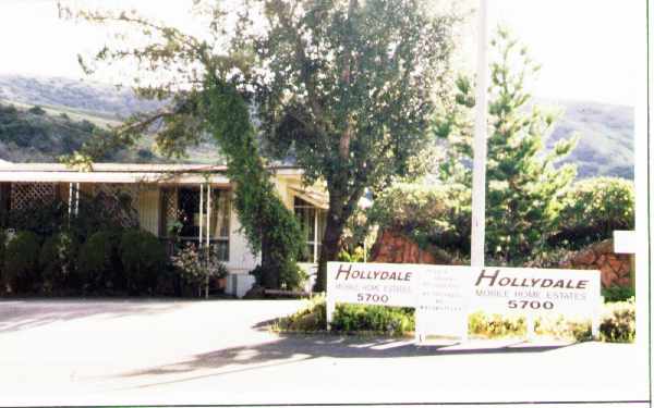 Hollydale Mobile Home Estates in Brea, CA - Building Photo