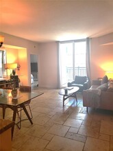 357 Almeria Ave, Unit 705 in Coral Gables, FL - Building Photo - Building Photo